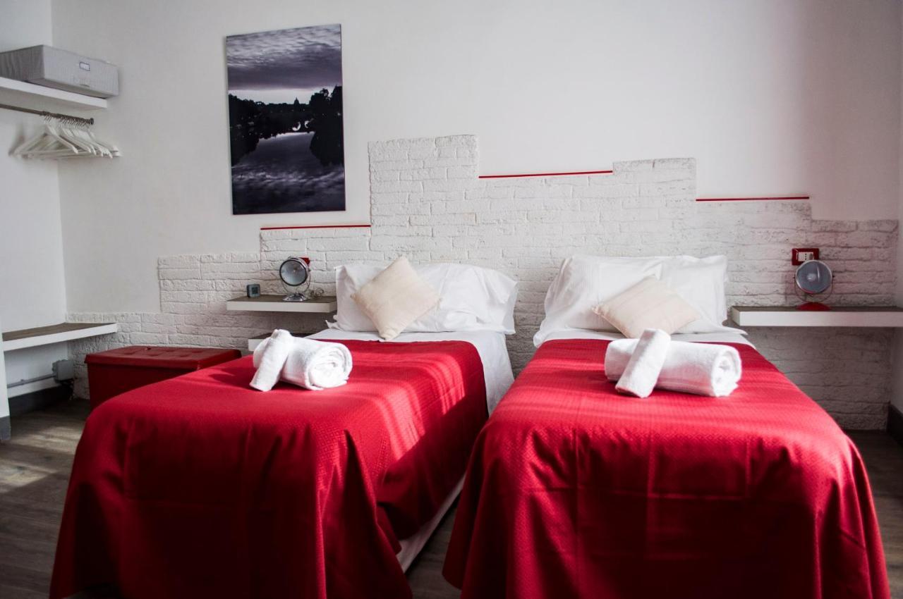 Relais Cola Di Rienzo Bed and breakfast 3*