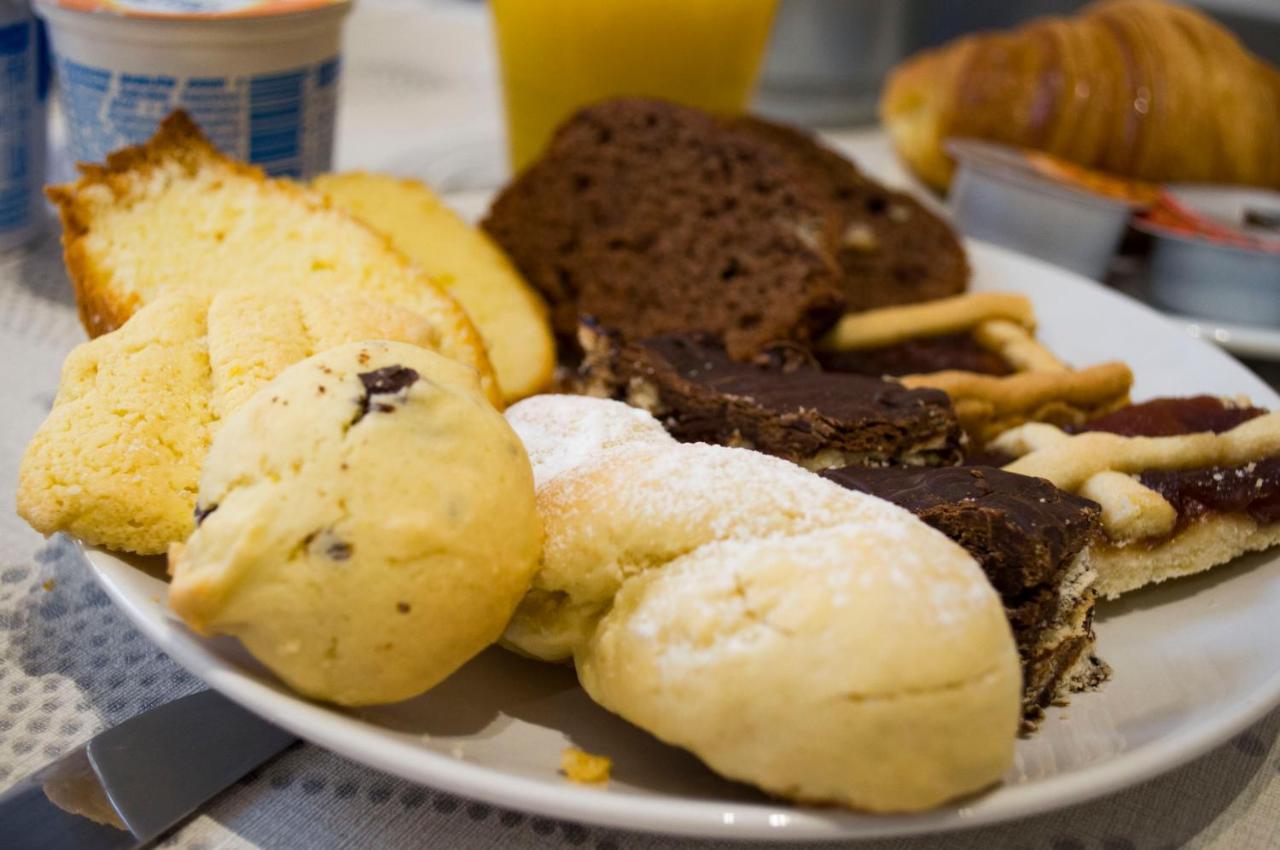 Alojamento de Acomodação e Pequeno-almoço Relais Cola Di Rienzo 3*