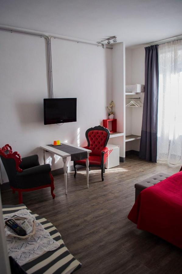 Alojamento de Acomodação e Pequeno-almoço Relais Cola Di Rienzo 3*